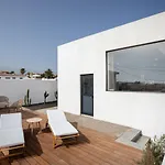 Arizona - 3-bedroom House By The Sea *