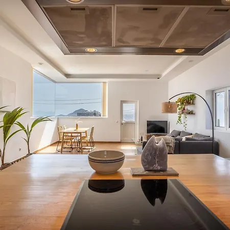 Arizona - 3-bedroom House By The Sea *